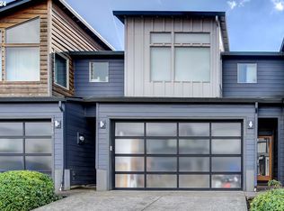 12215 NE 116th St, Vancouver, WA 98682