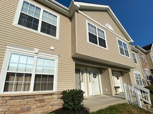 1075 Maggie Rd, Newburgh, NY 12550