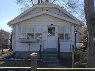 2551 Oak Grove Pl, Toledo, OH 43613