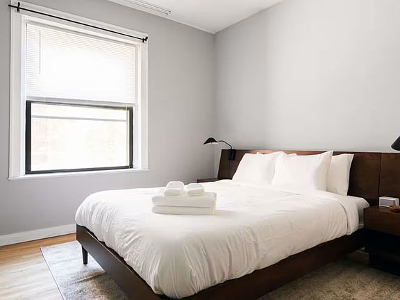 5th image of 4933 McPherson Ave #4933A