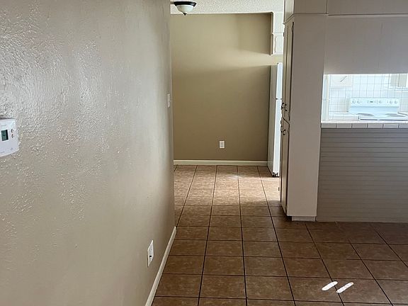 5th image of 2209 Jennifer Dr APT 1