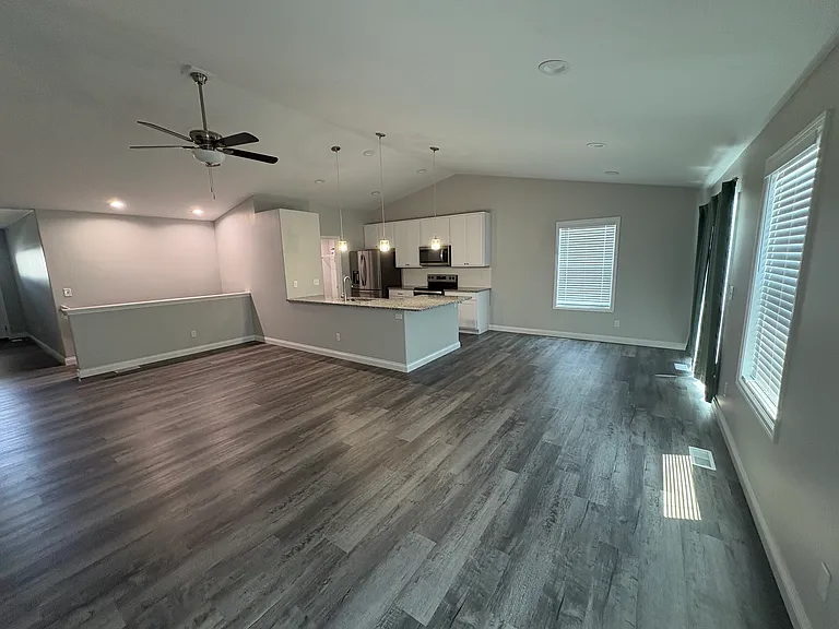 408 Andrew Joseph Dr — Photo 3