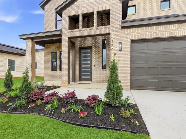 1400 Oregon St, La Porte, TX 77571