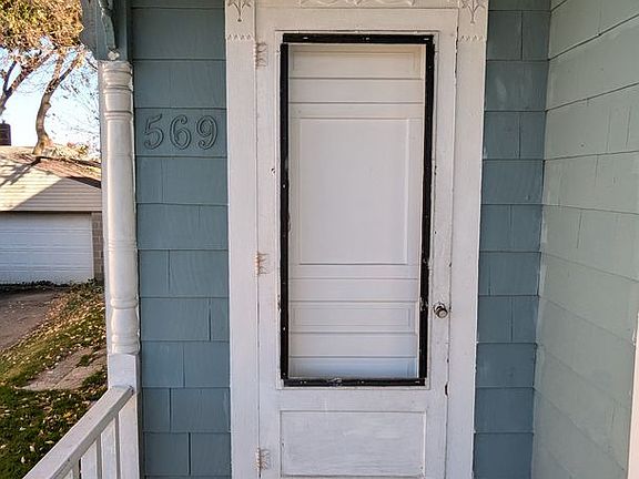 2nd image of 569 Allyn St Unit 1