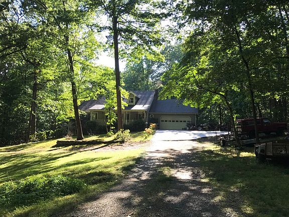 3rd image of 352 Ingram Dr