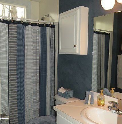 4th image of 5228 Castlewood Dr