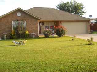 103 Chukker Dr, Pryor, OK 74361