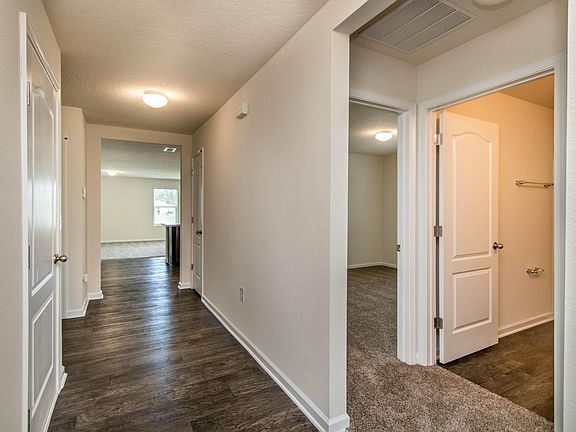 5th image of 2950 Little Creek Ct