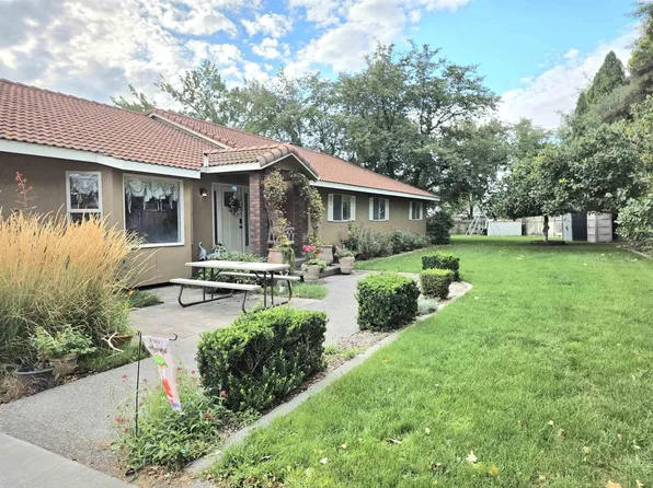 1450 Adair Dr, Richland, WA 99352