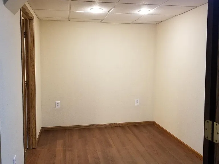 430 Brown St — Photo 13