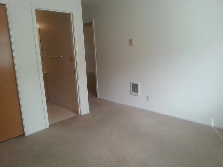 4110he — Photo 8