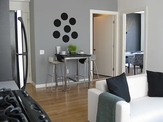 Rented by Cyberapts Management | media 20