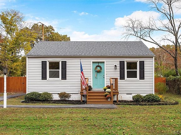 3rd image of 6504 Fitzhugh Ave