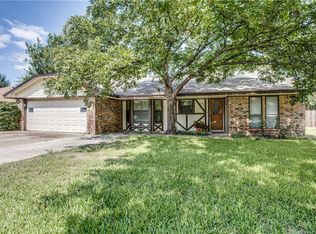 22 Cole Cir, Krum, TX 76249