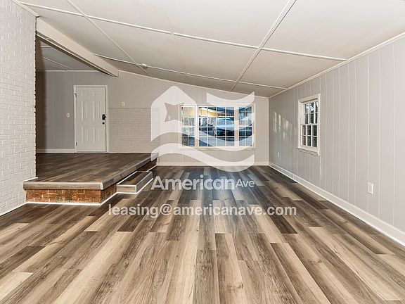 1679_004_wm_-_living_room_13471009.jpg