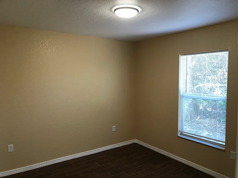 9068 Tunis Ave — Photo 22