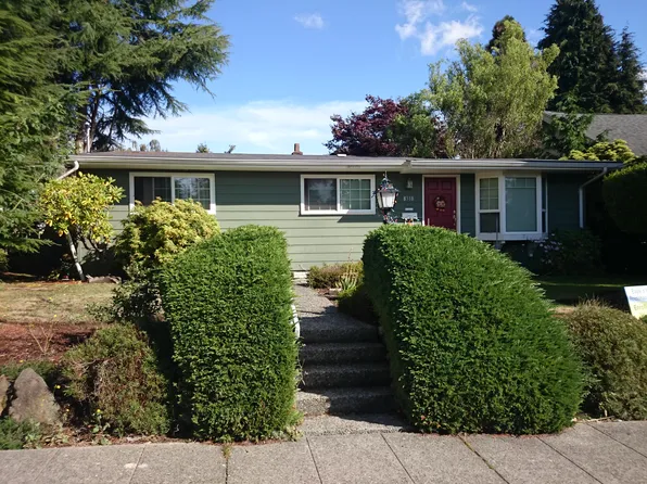 8322A 13th Ave NW, Seattle, WA 98117