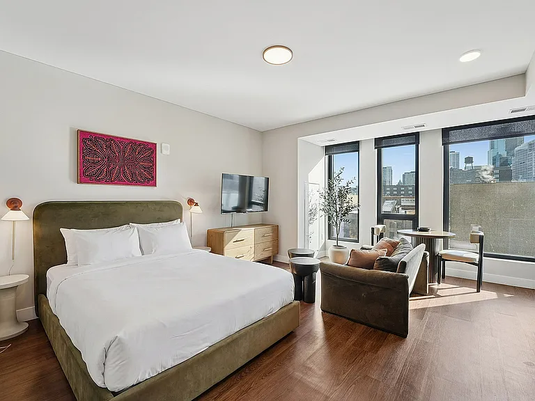 North Loop Green 360 Bedroom