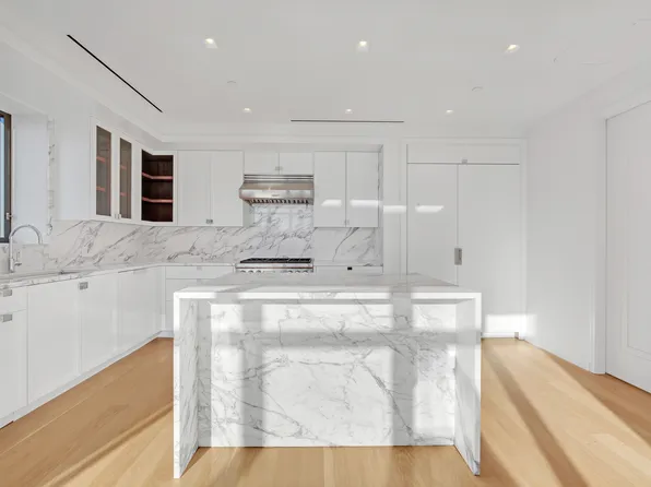 269 West 87th Street image 7 of 36