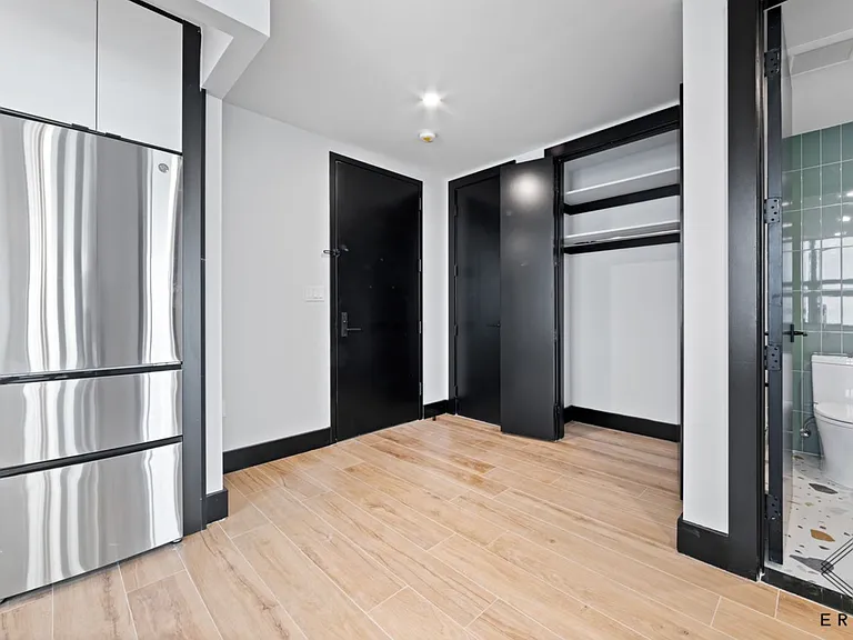 828 New York Ave #4E — Photo 12