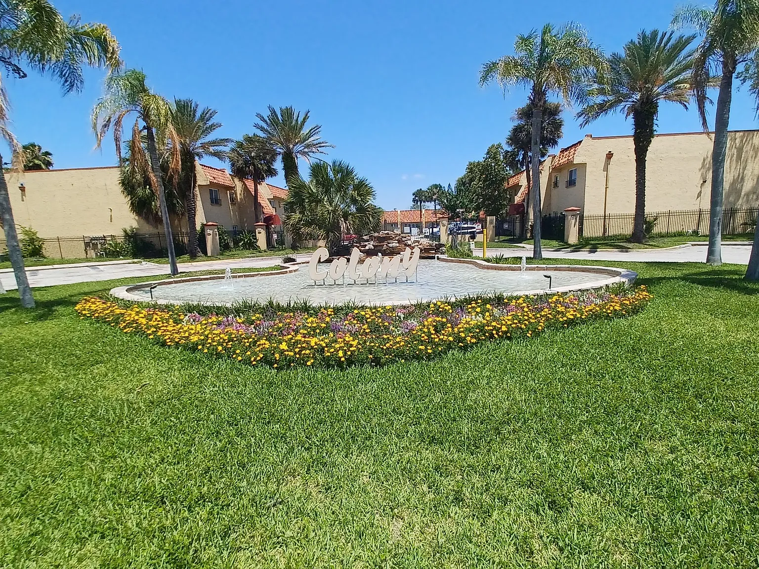 3918 La Mirada Dr N #7 — Photo 1