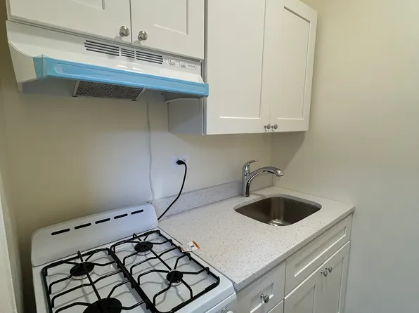 (undisclosed Address), Jamaica, NY 11435