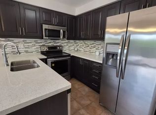 58 Queen Mary Dr, Brampton, ON L7A2K3