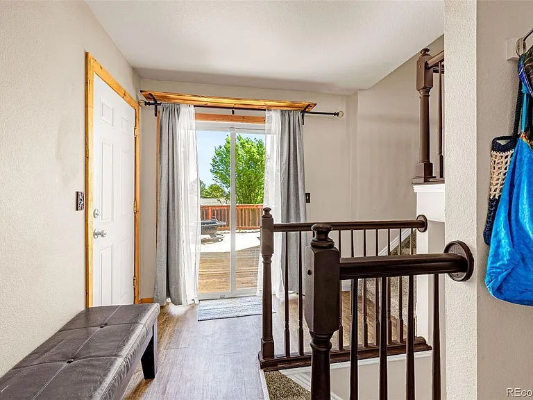 7115 Grand Valley Dr — Photo 2