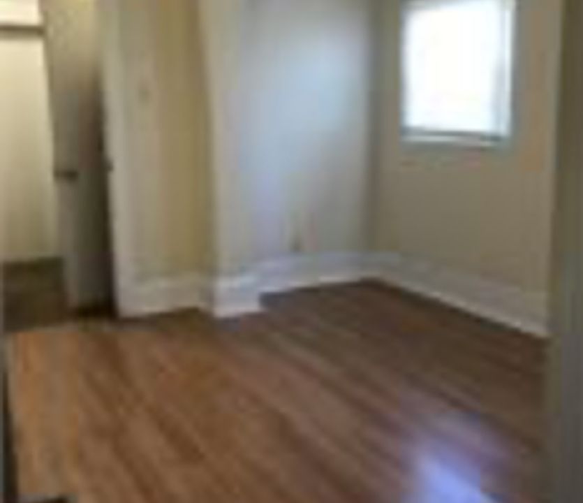 1st image of 319 N 33rd St APT 1