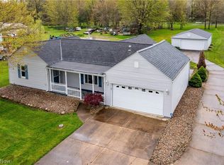 35965 Cooley Rd, Grafton, OH 44044