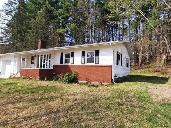 172 Sabin Street, Putnam, CT 06260