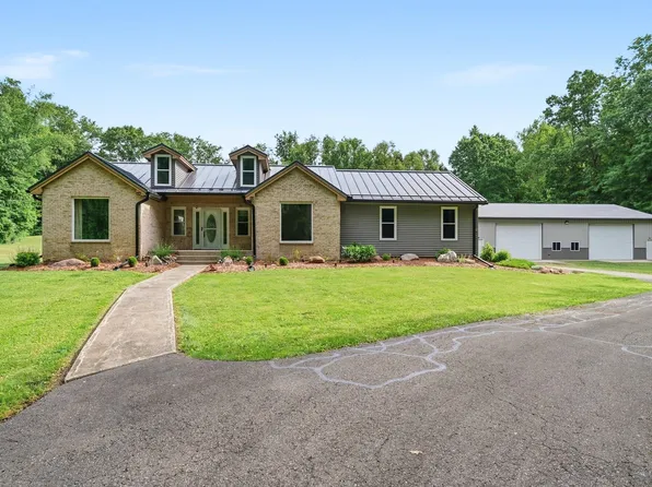 5205 F Dr S, East Leroy, MI 49051