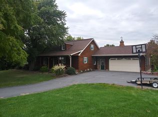 478 E Farmersville Rd, New Holland, PA 17557
