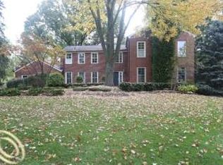 31850 Brandingham Rd, Franklin, MI 48025