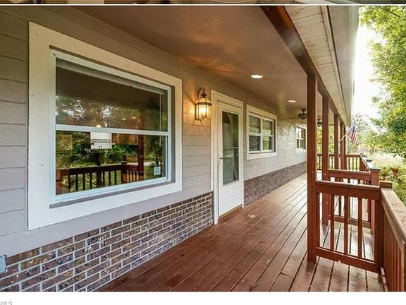 2nd image of 27427 Sunset Dr