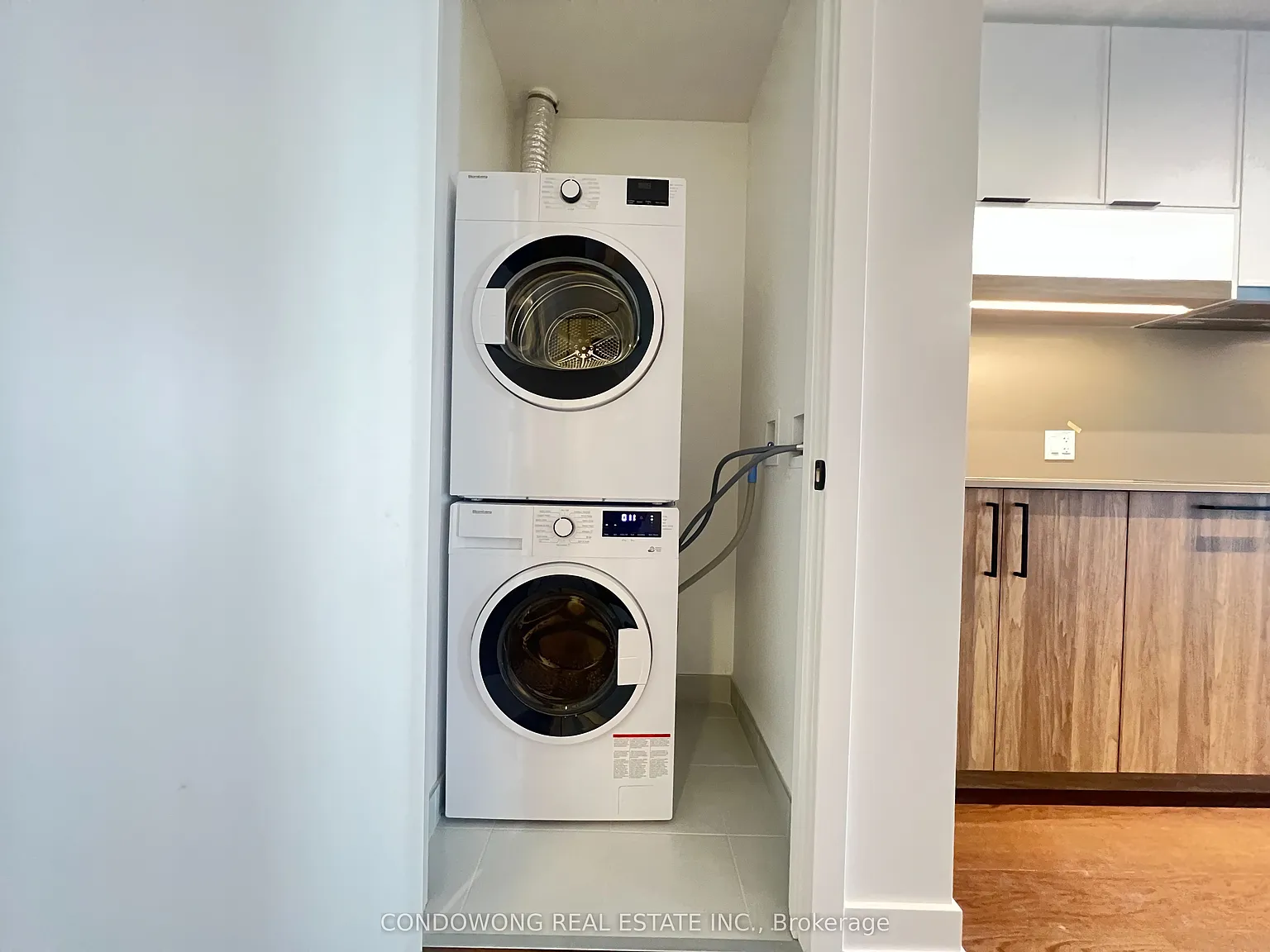 2 bed, $2,300 — Photo 4