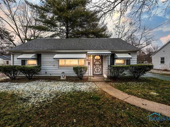 1 Acre Toledo Real Estate 3 Homes For Sale Zillow