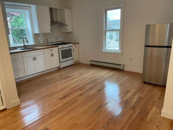54 Henry Ave FLOOR 2
