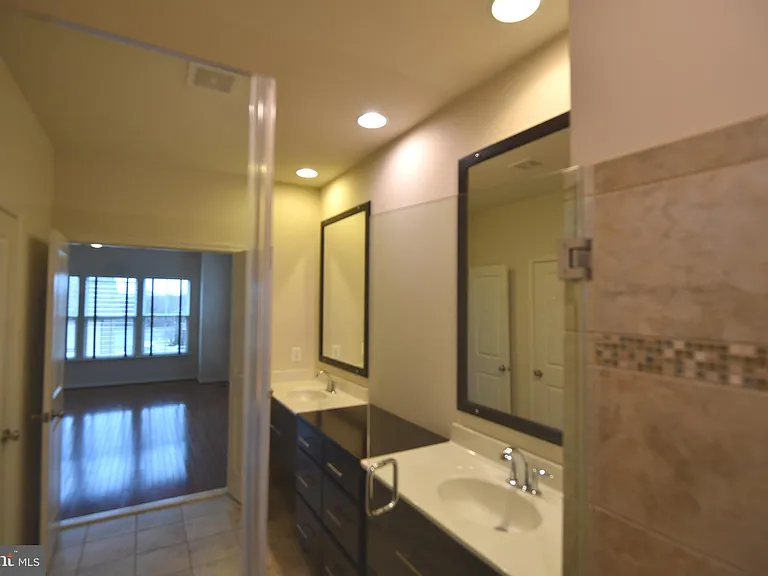 20425 Codman Dr — Photo 21