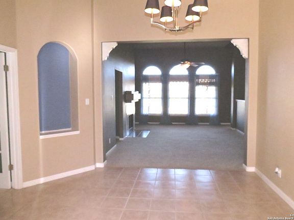 2nd image of 2427 Redland Point