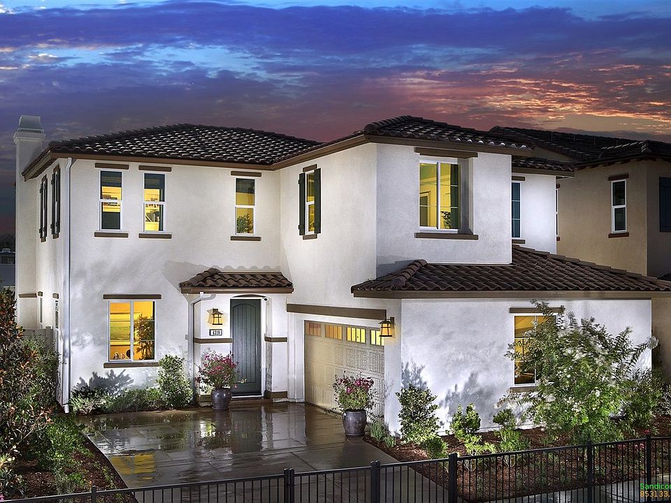 1st image of 4240 Calle Del Vis