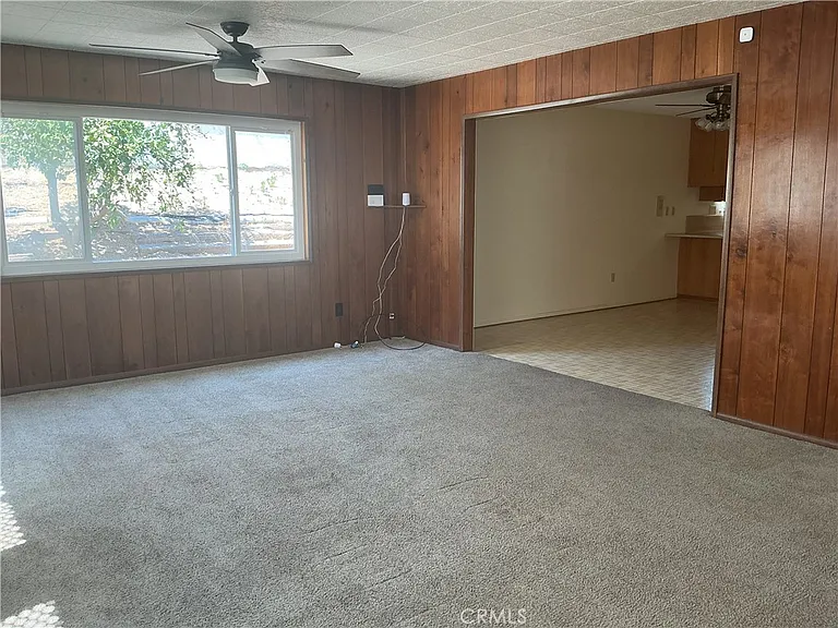 6585 Shannon Rd — Photo 5