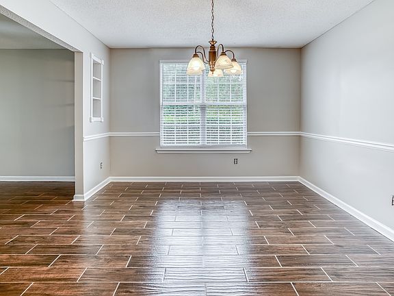 5th image of 3350 Crossgate Ct