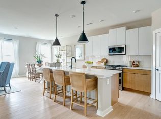 15718 Canoe Pointe Loop, Moseley, VA 23120