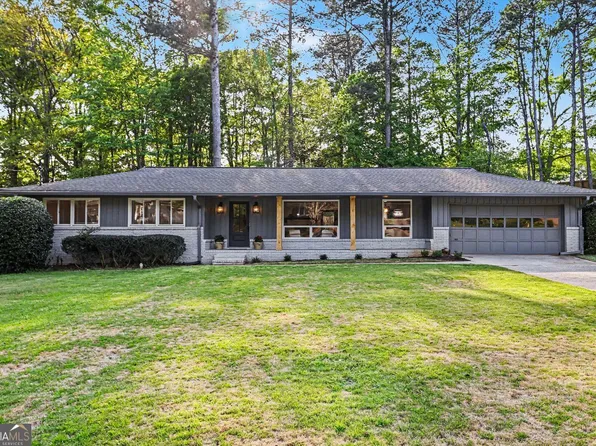 990 Melody Ln, Roswell, GA 30075