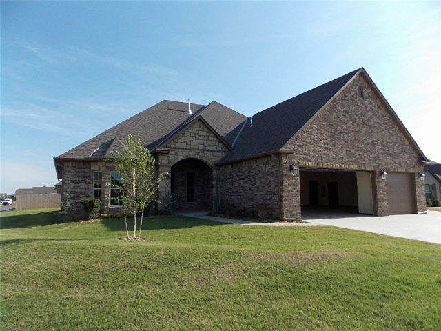 1st image of 4709 SW 127th St