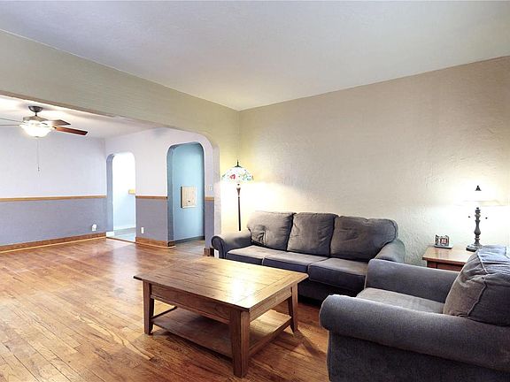 5th image of 3536 Dix Ave