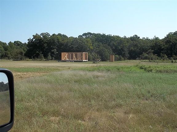 4th image of E 1180th Rd