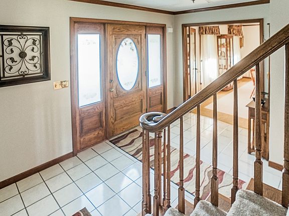 5th image of 55900 Wynnewood Dr