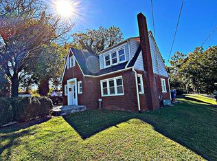 2425 N Cherry St, Winston Salem, NC 27105